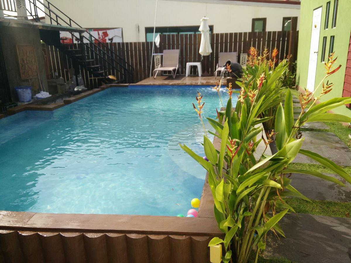 The Cozy Hotell Chalong Exteriör bild